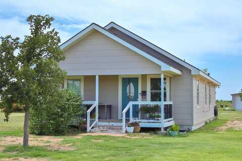 206 County Rd 401-J, Seminole, TX 79360