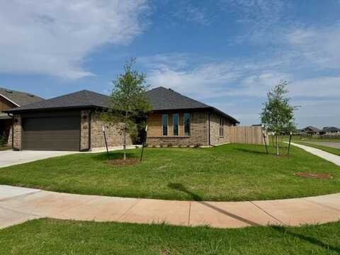 3137 Mount Nebo Drive, Yukon, OK 73099