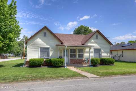 731 W 13th Street, Webb City, MO 64870