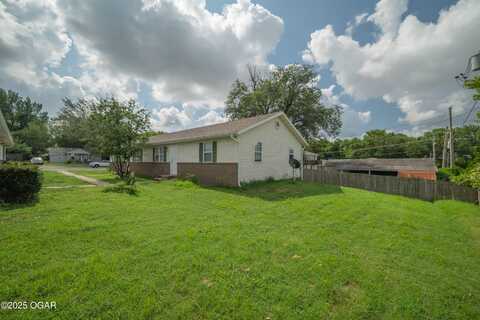 826 & 828 S Patterson Avenue, Joplin, MO 64801