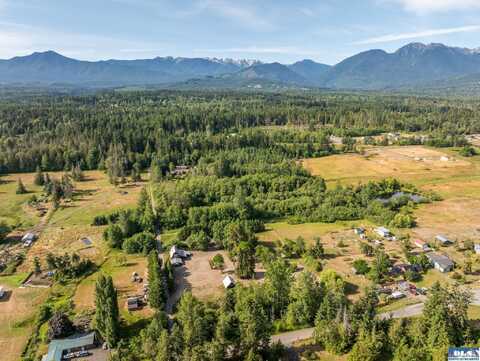 64 Erving Jacobs, Port Angeles, WA 98382