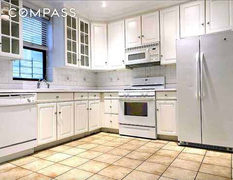 1240 Park Avenue, New York, NY 10128
