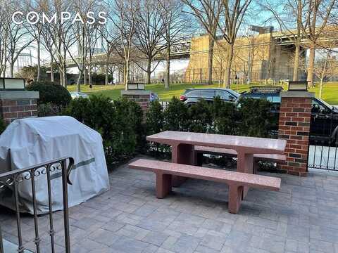 19-14 Astoria Park South, Queens, NY 11102