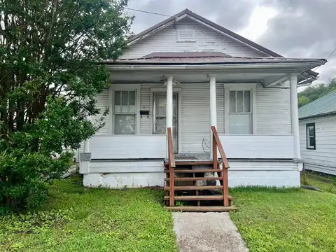 210 Alethea Street, Charleston, WV 25302