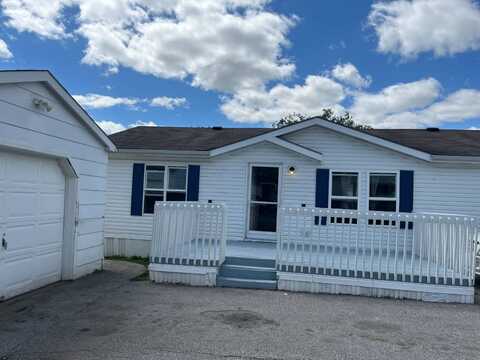 7500 Bloomfield Rd, Des Moines, IA 50320