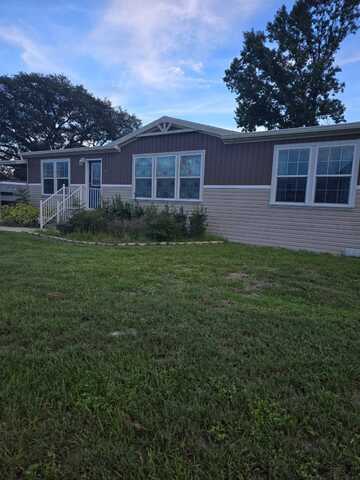 136 Highland Drive, Leesburg, FL 34788