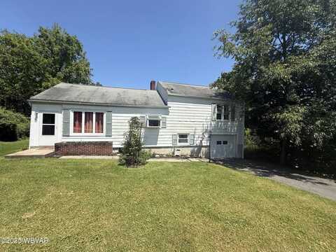 42 Green Hill Drive, Lock Haven, PA 17745