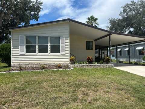 4853 Meadowlark Dr., Zephyhills, FL 33541
