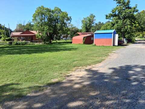 00000 2nd St, Talihina, OK 74571