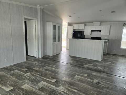 104 Bush Lane, Tampa, FL 33615
