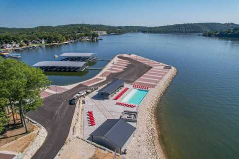217 Silver Sands Dr, Sunrise Beach, MO 65079