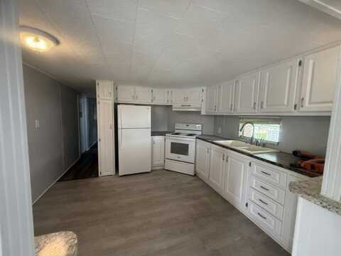 312 49th Ave. West, Bradenton, FL 34207