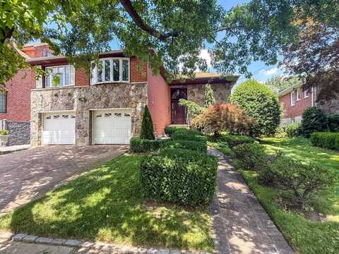 138-35 11th Avenue, Whitestone, NY 11357