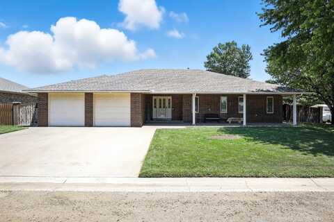 401 N Pershing, Hooker, OK 73945