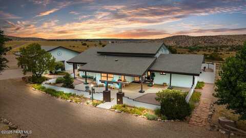 1256 E Reata Trail, Paulden, AZ 86334