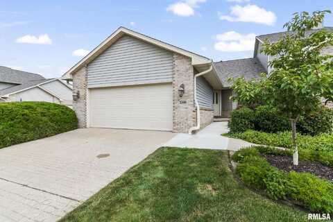 3200 Eagle Watch Drive, Springfield, IL 62711