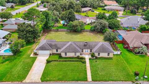 6 Pueblo Dr, Pensacola, FL 32507