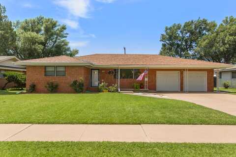 2505 N Christine St, Pampa, TX 79065
