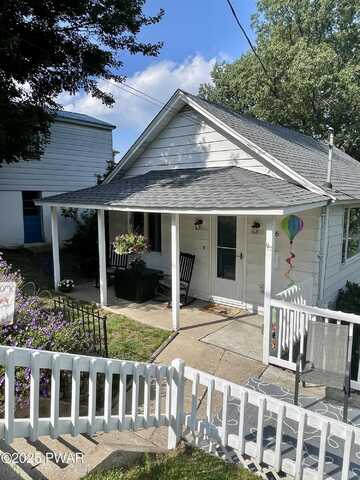 116 Nichols Street, Clarks Summit, PA 18411