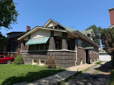 4929 N Central Park, CHICAGO, IL 60625
