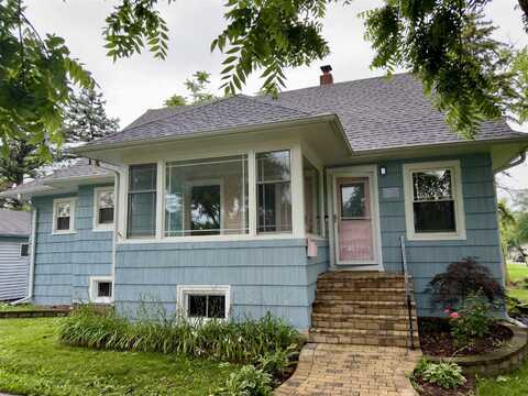 200 N Yale, VILLA PARK, IL 60181