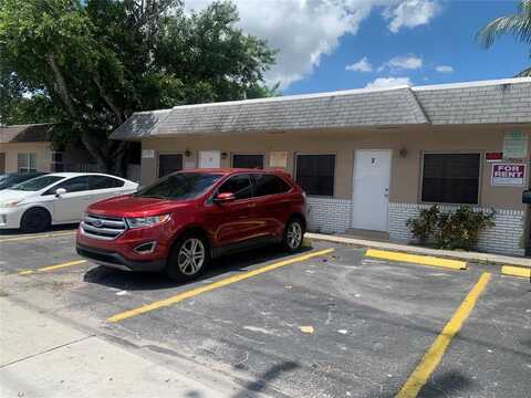 4059 NW 31st Ave, Lauderdale Lakes, FL 33309