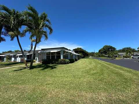 665 High Point Dr, Delray Beach, FL 33445