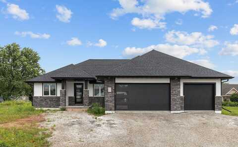 3308 KELSEA Way, OSHKOSH, WI 54904
