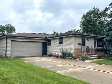 1238 LOCH Drive, GREEN BAY, WI 54304