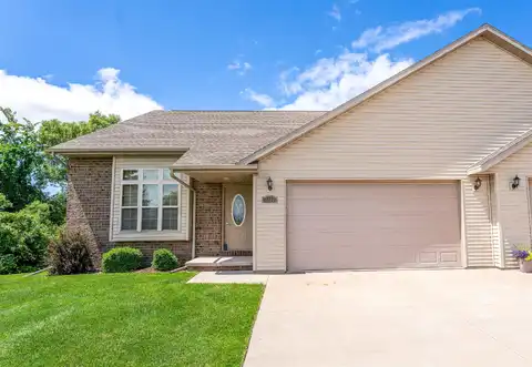 1205 SAUNDERS Road, KAUKAUNA, WI 54130