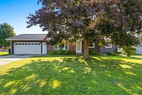 1126 DAVID Lane, GREEN BAY, WI 54313
