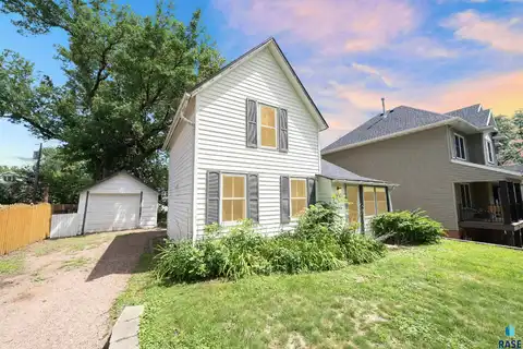 1406 S Dakota Ave Ave, Sioux Falls, SD 57105