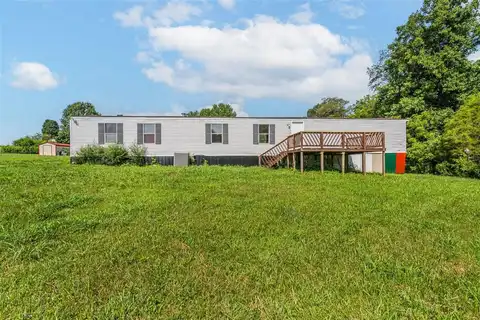 425 Eagle Way, Smiths Grove, KY 42171