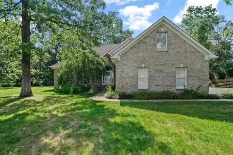 3407 Red Oak Drive, Bowling Green, KY 42104