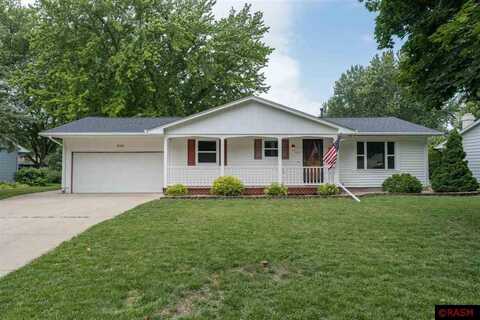 1717 Mary Lane, North Mankato, MN 56003