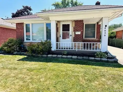 18028 Empire Avenue, Eastpointe, MI 48021