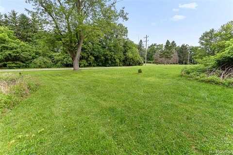39357 Wade Road, Romulus, MI 48174