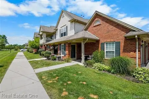 21595 Majestic Drive, Trenton, MI 48183