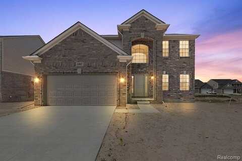 23827 Shadow Woods Avenue, Macomb, MI 48042