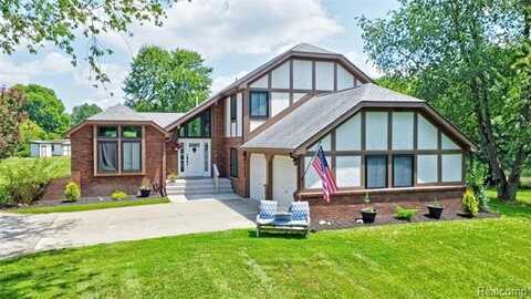 9580 Buckhorn Lake Road, Holly, MI 48442