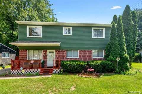 21456 Flanders Street, Farmington Hills, MI 48335