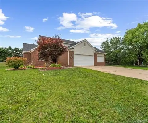 5864 Willow Ridge Drive, Ypsilanti, MI 48197