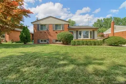 254 Harvard Avenue, South Lyon, MI 48178