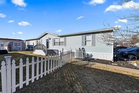 7074 CHIPPEWA Drive, Romulus, MI 48174