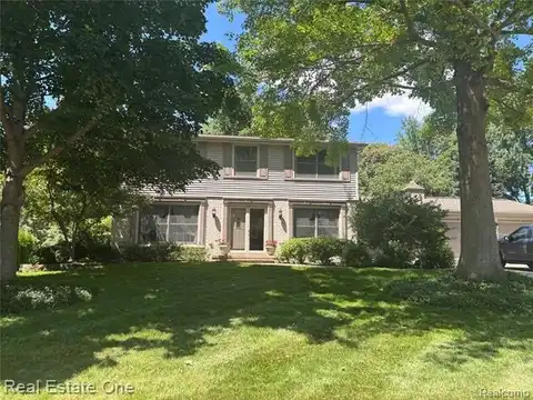 42098 Banbury Road, Northville, MI 48168