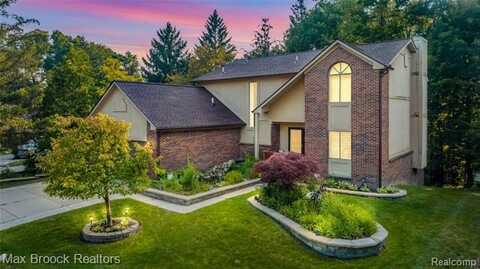 6360 Brookview Lane, West Bloomfield, MI 48322