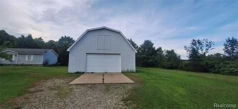 370 W Barnes Road, Fostoria, MI 48435