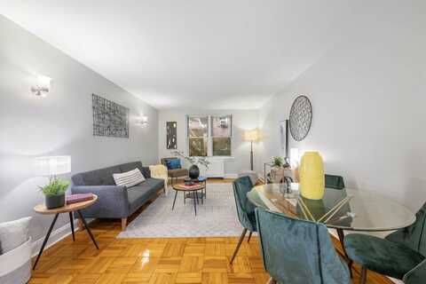 143 Bennett Avenue, New York, NY 10040