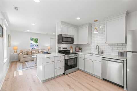 118 Peachtree Lane, Hampton, VA 23669