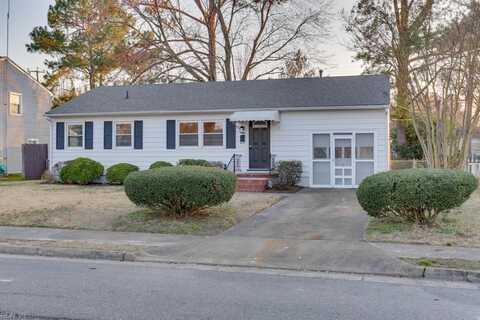 104 Clemwood Parkway, Hampton, VA 23669